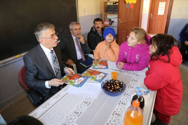 Vali Ataklı köy ziyaretlerine devam ediyor