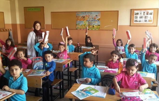 Öğrencilere Diş Sağlığı seti dağıtıldı