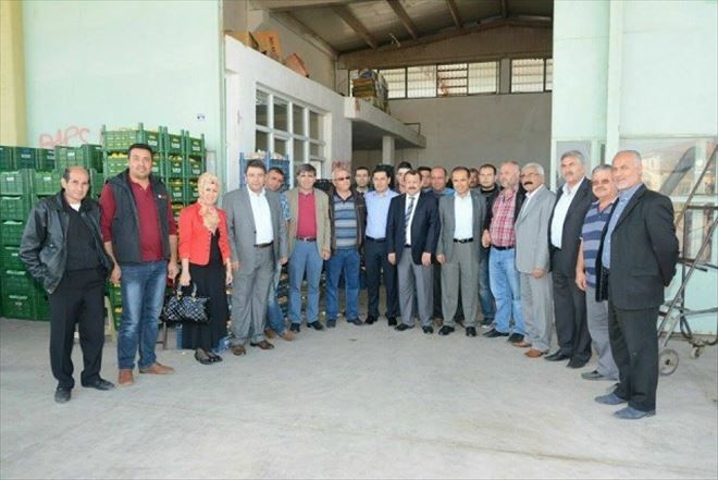 Ak Heyet Halde Esnafla Buluştu; 1 Kasım Türkiye´yi Kurtarma Tarihi 