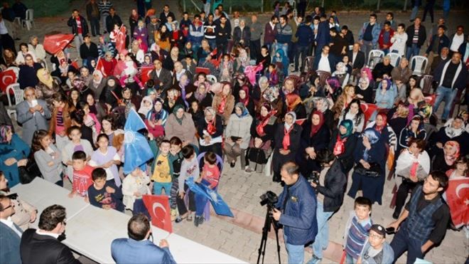 AK Heyet Cumhuriyet Mahallesinden seslendi; Tek Başına, İş Başına