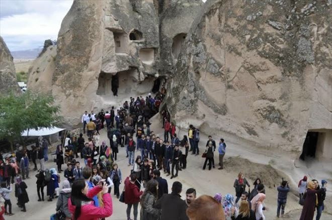 9.Geleneksel 1071 kişilik Nevşehir gezisini gerçekleştirdi. 