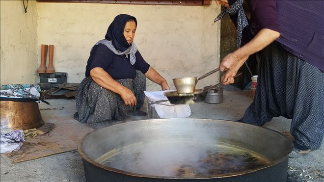 Aksaray da Her Derde Derman Pekmez zamanı 