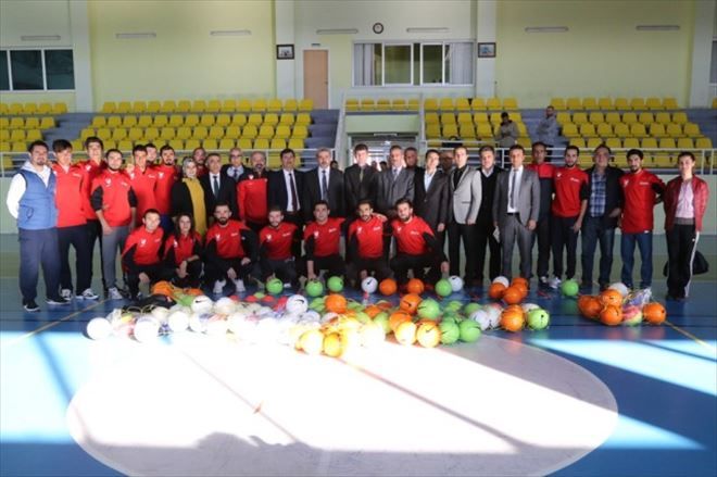 Futboldaki Genç Yetenekleri ASÜ´ lüler tespit edecek 