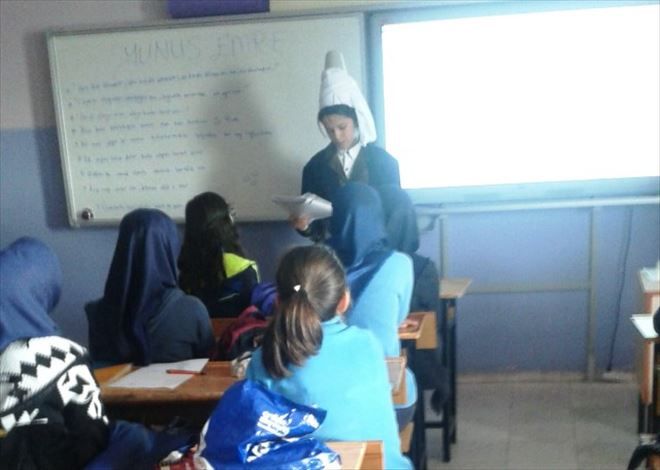 Okulda Dersler Drama Yöntemiyle İşleniyor
