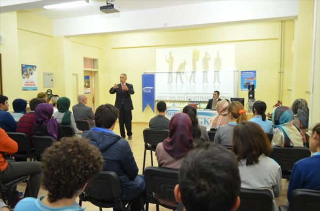 Aksaray İl Müdürlüğünden Öğrencilere Kayıt dışı semineri