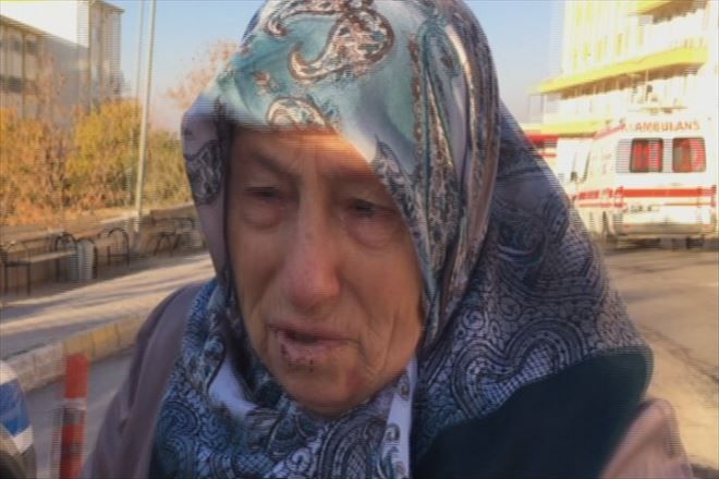 Çocuklarım Öksüz Kalmasın Diye 42 Yıldır Dayak Yiyorum