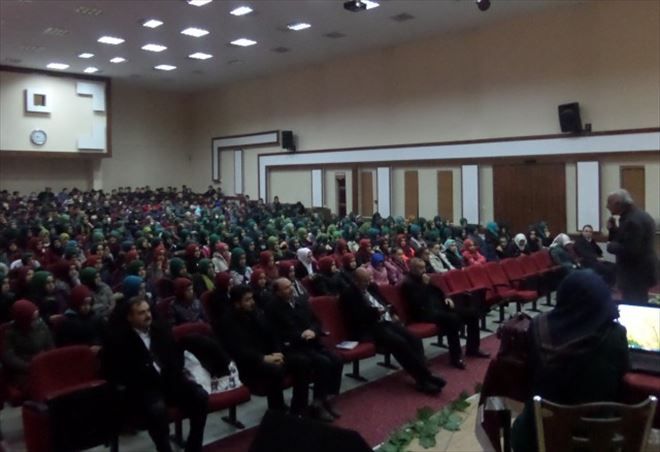 İmam Hatip Öğrencilerine Namaz Semineri