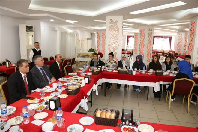 Aksaray Okuma Grubu Mehmet Akif Ersoy için toplandı