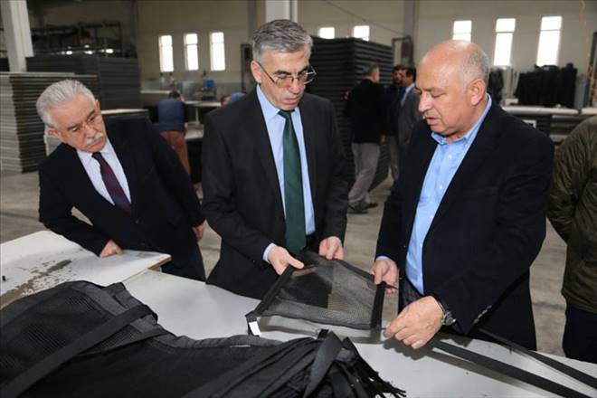 Vali Şeref Ataklı OSBdeki fabrikaları ziyaret etti 