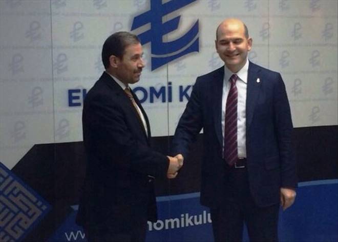 AK Parti Genel Başkan Yardımcısı Süleyman Soyludan Akına Rozet