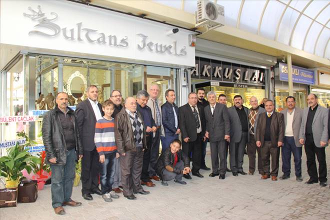 Sultan jewel dualarla açıldı