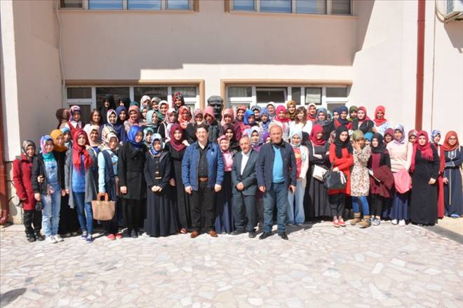 Ensar Vakfindan YGS Öncesi Moral Kahvaltısı