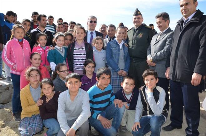 Vali Ataklı:Köylerin ihtiyaçlarını gidermek bizim görevimiz