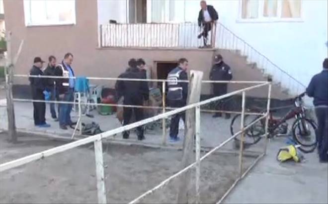Aksaray`da hava destekli şafak operasyonu