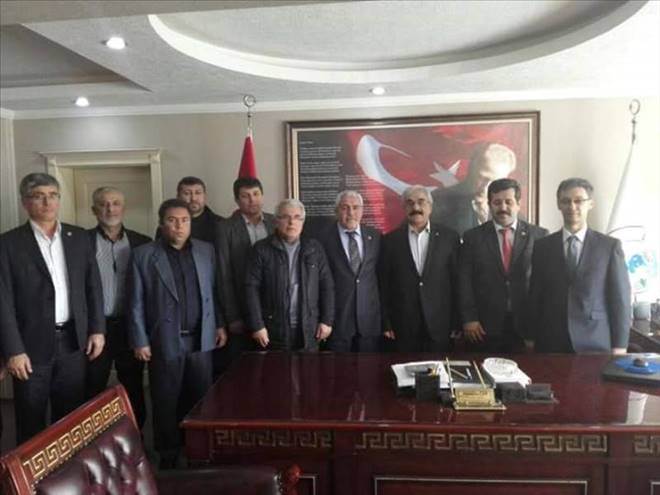Ak Parti İlçe Teşkilatlarını Ziyaret etti