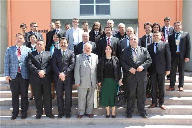 Yunus Bu Topraklarin İnsanıdır