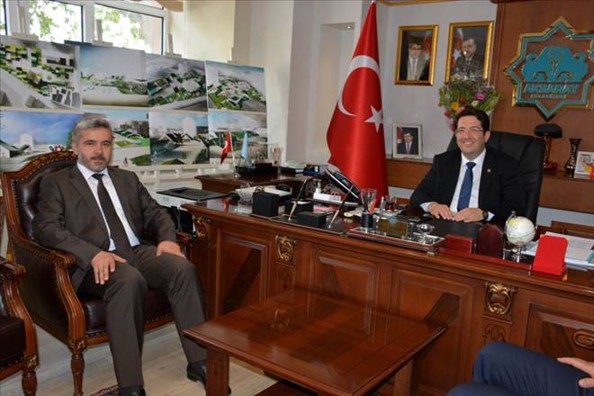 Rektör Şahin Başkanımızla Aksaraya Güzel İşler Yapacağız 