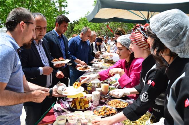 Güzelyurtta Gastronomi Şenliği Düzenlendi