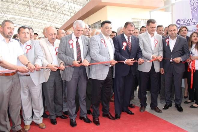Muhteşem fuar kapılarını açtı
