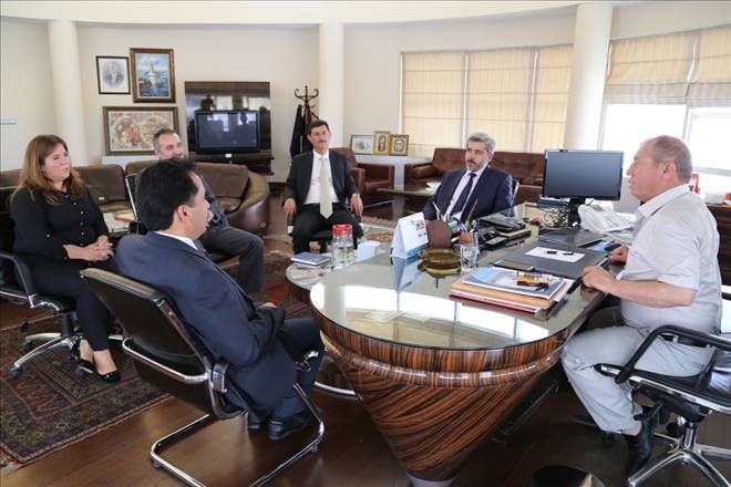 Hayırsever iş adamı Altuntaş´a nezaket ziyareti 