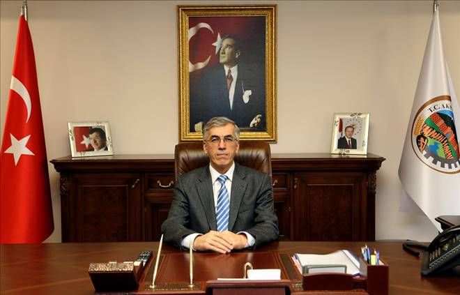 Vali Şeref Ataklı´nın Babalar Günü mesajı 