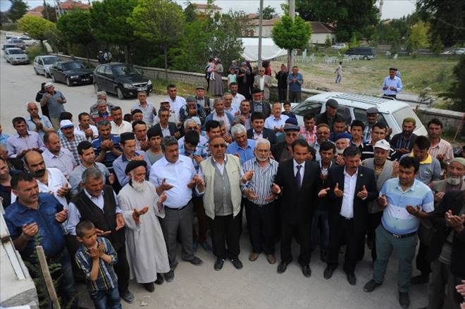 Bu kez şükretmek için bir araya geldiler