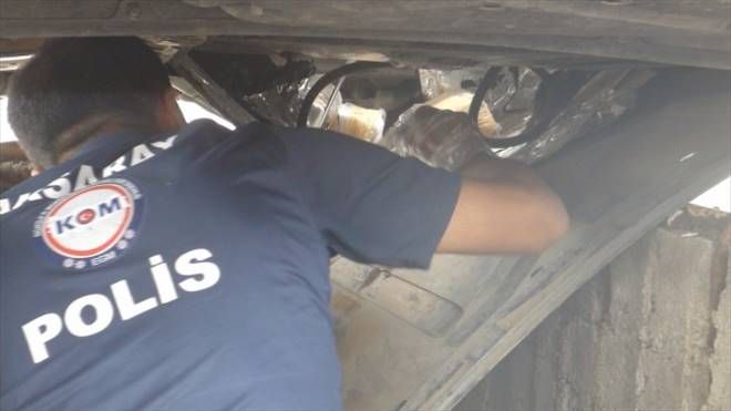 Aksaray Polisi 35 paket esrar ele geçirdi
