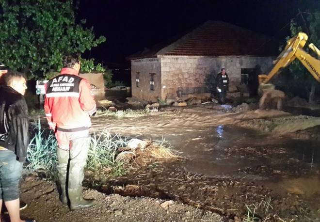 AFAD sel baskınları ile alakalı bir açıklama yaptı 