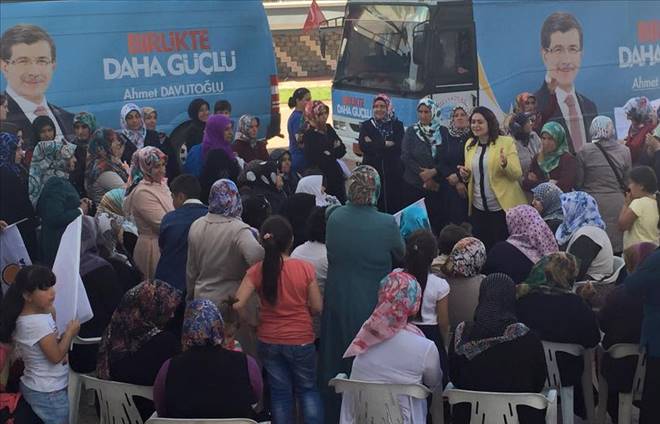 Yeni Türkiye?nin Mimarları Kadınlarımız