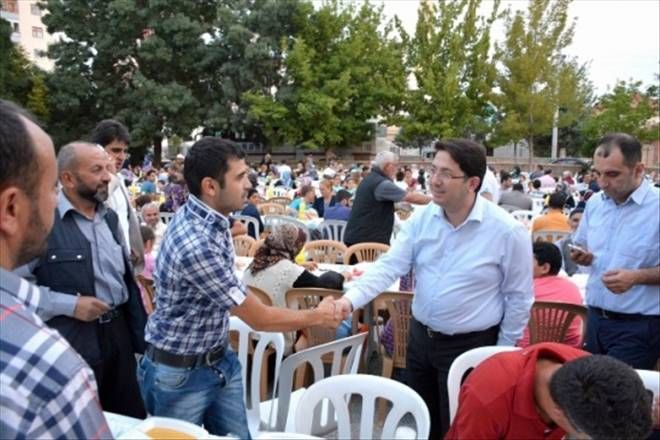 Aksaray´da Mahalle İftarları Sürüyor