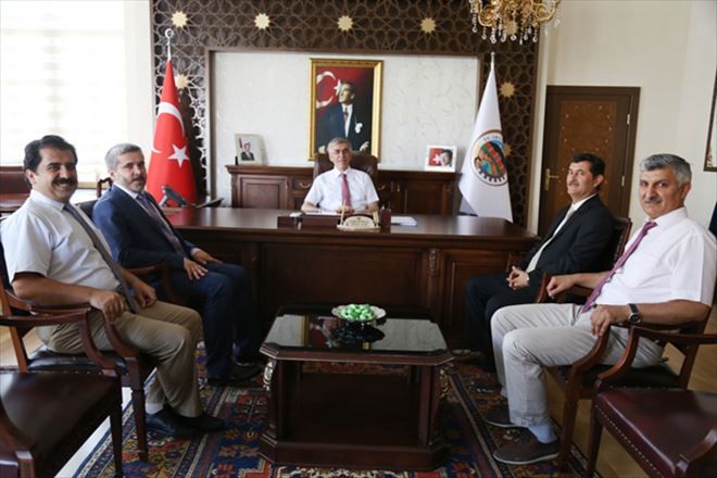 Rektör Şahin´den Vali Ataklı´ya İade-i Ziyaret