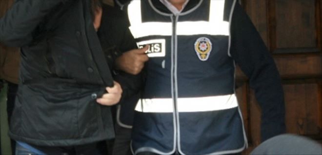Uyuşturucu maddesi satan şahıs kıskıvrak yakalandı 