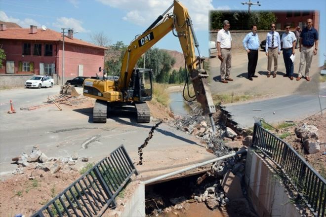 Seyir Terası Köprü Yolu Genişliyor