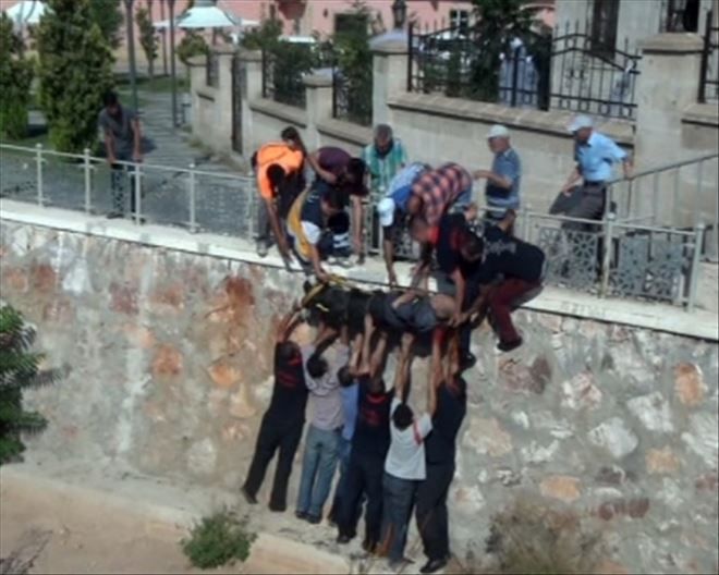 Yürürken Uluırmak Kanalına DÜştü
