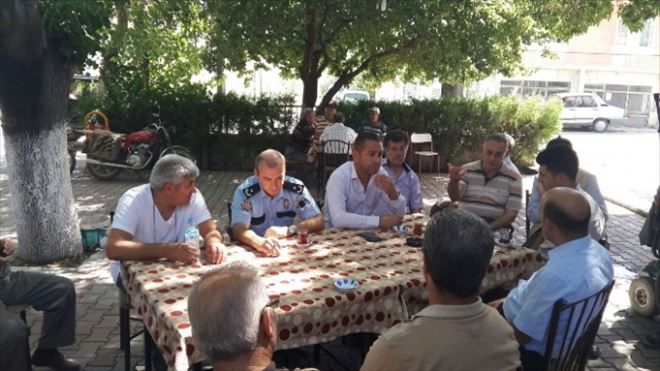 Şehit Askerler ve Polisler İçin Gıyabi Cenaze Namazı Kılındı