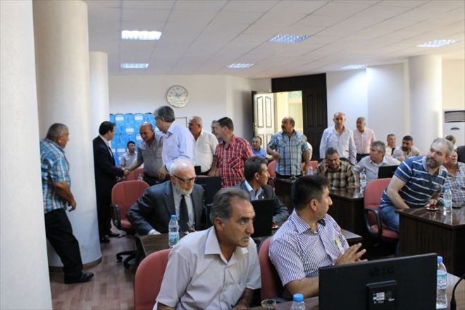 Mahalle muhtarlarına son sistem bilgisayar dağıtıldı