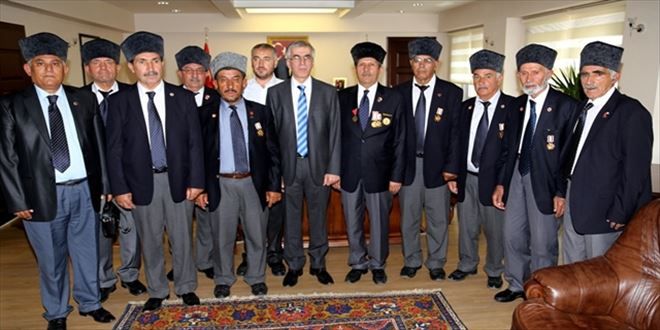 Vali Ataklı dan Gaziler Günü Mesajı