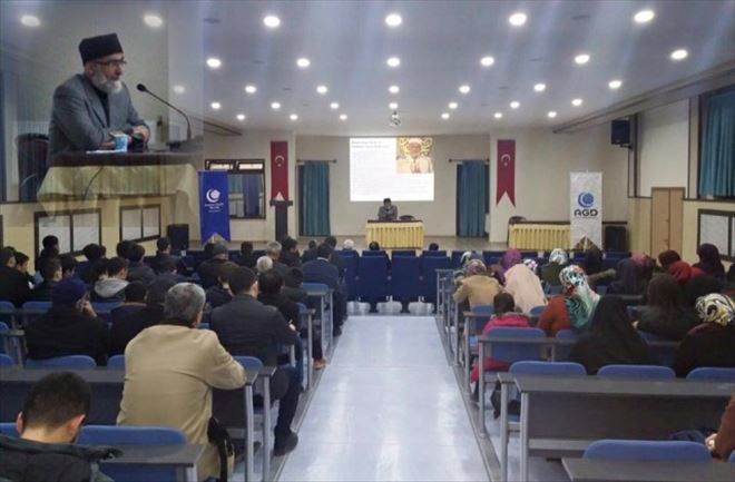 AGD´nin organize ettiği Asr-ı Saadet Konferansları Başladı.