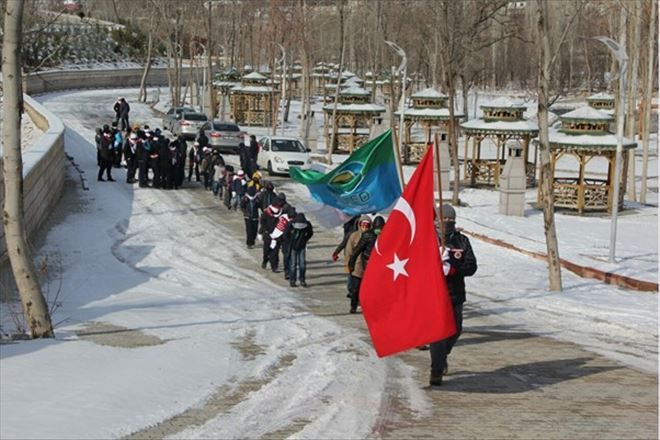 AKÇED İzcileri 2016´nın İlk Kampını Yaptı