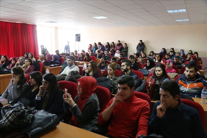 Türkü ve Şiirlerle Anadolu 