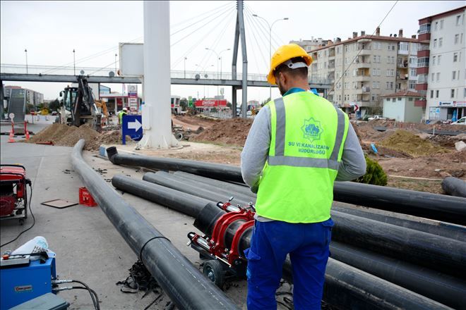 Belediye 35 Yıllık Boruyu Değiştirdi