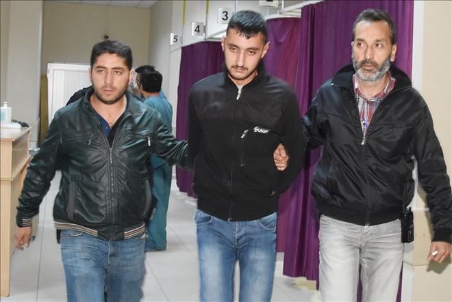 Arkadaşıyla kavga ettiğini sandığı genci vurdu