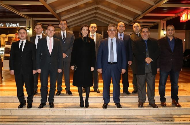 Aksaray´dan tayin olan mülki idare amirlerine veda yemeği verildi