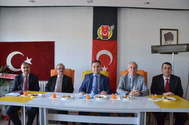 Defterdar, 68 Aksaray Gazeteciler Cemiyeti´ni ziyaret etti 