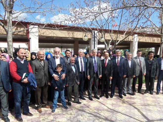Ensar vakfından İHL öğrencilerine YGS öncesi moral kahvaltısı düzenlendi.