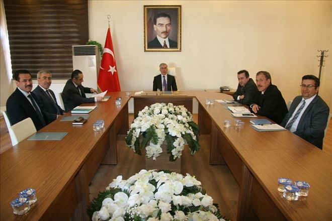 Aksaray´da Yenilenebilir Enerji İhtisas Endüstri Bölgesi kurulması konusunda toplantı yapıldı.