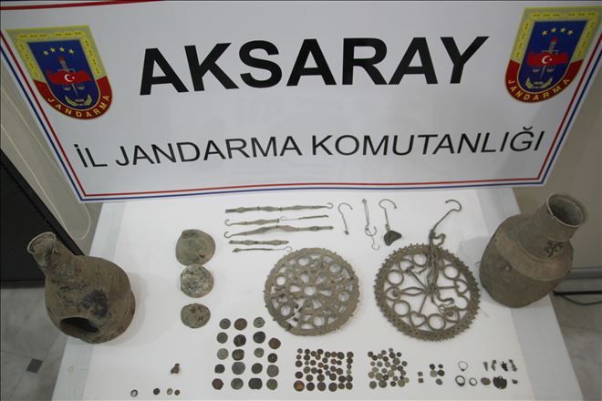 Ağaçören´de Tarihi Eser Kaçakçıları Jandarma tarafından yakalandı.