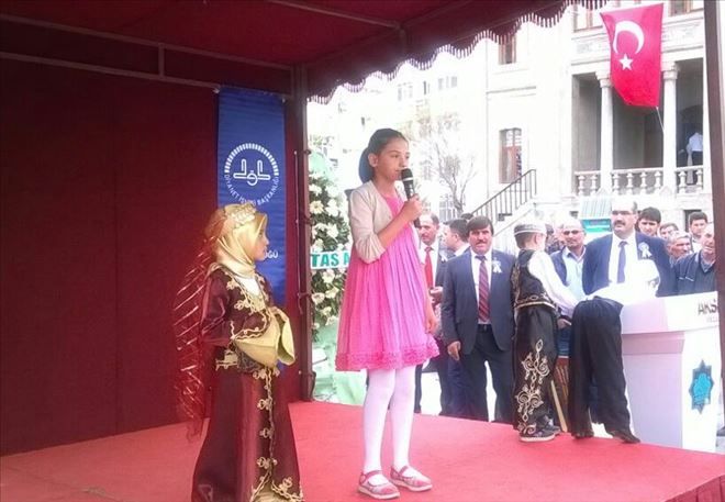 40 Hadis Yarışmasında Büyük Başarı