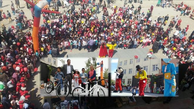 23 Nisan programı renkli görüntülere sahne oldu