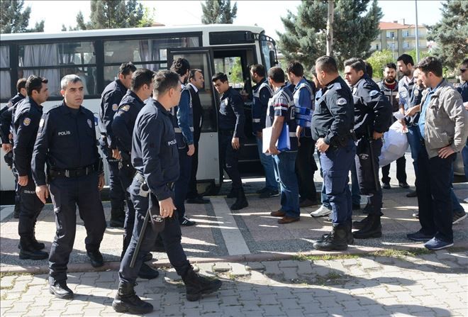 Paralel Örgüt  Operasyonunda 26 Kişi Serbest